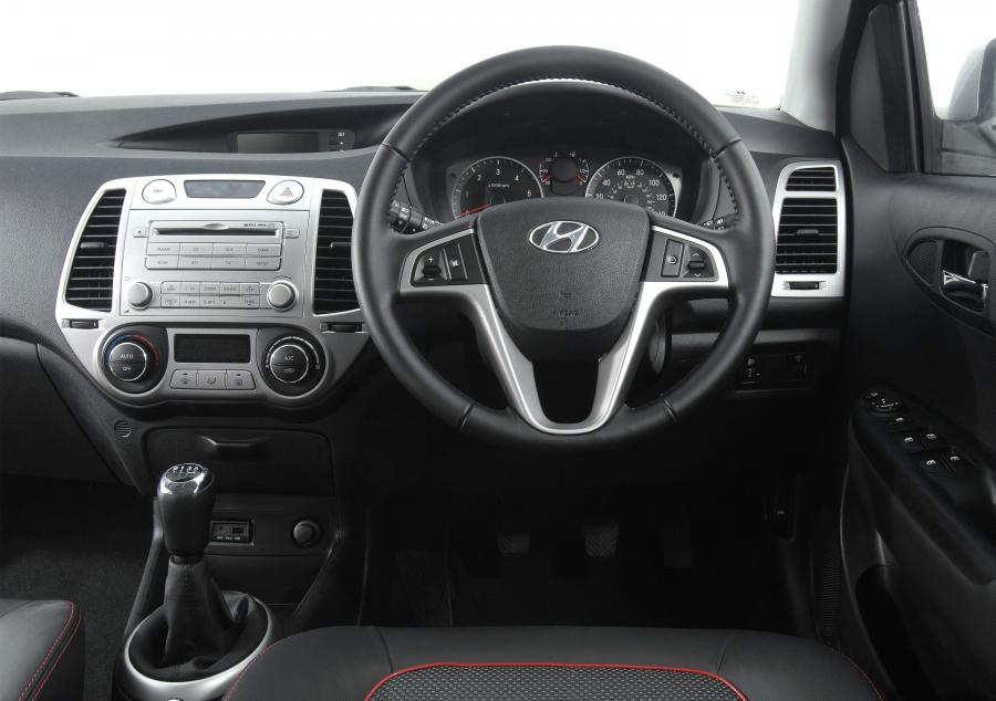  Hyundai i20 2008 года  (фото 2 из 5)